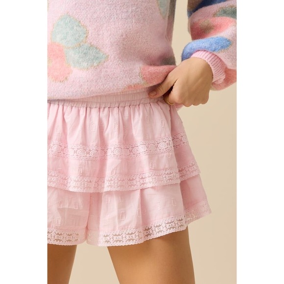 Altar'd State Pants - Altar'd State Pink Winslow Lace Tiered Shorts Skirt Size Medium